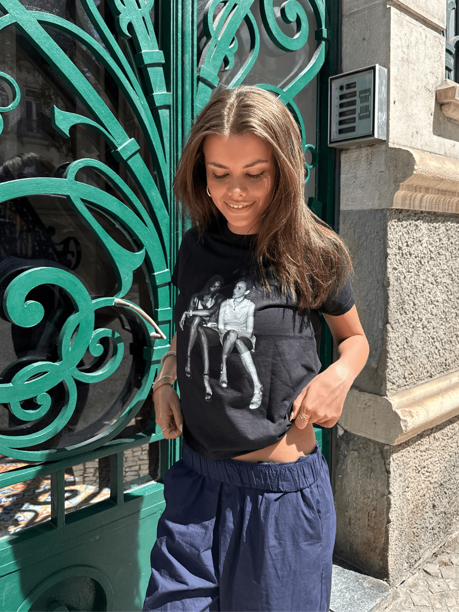 SUPERMODEL'S BABY TEE - BLACK