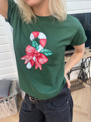 CANDY CANE BABYTEE - MØRK GRØN