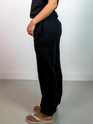 FRUIT SWEATPANTS M/ ELA - SORT