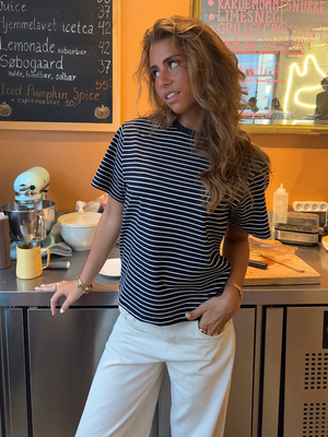 LUCKY STRIPE TEE - NAVY/WHITE