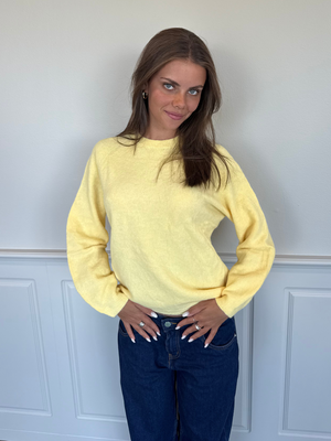 FREJA KNITTING - BUTTER YELLOW