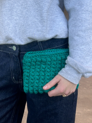 CROCHET CLUTCH GREEN