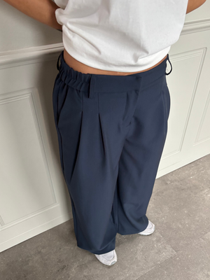 AIA BAGGY SUIT PANT - NAVY