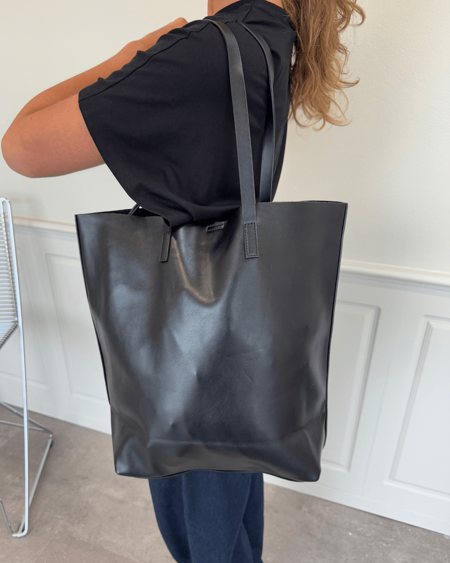 ANILLA SHOPPER BAG - BLACK