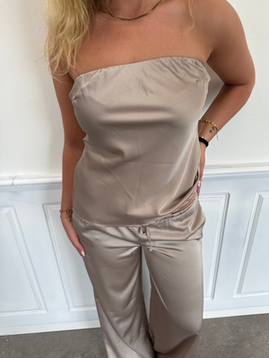 STELLA SATIN BANDEAU TOP - TAUPE