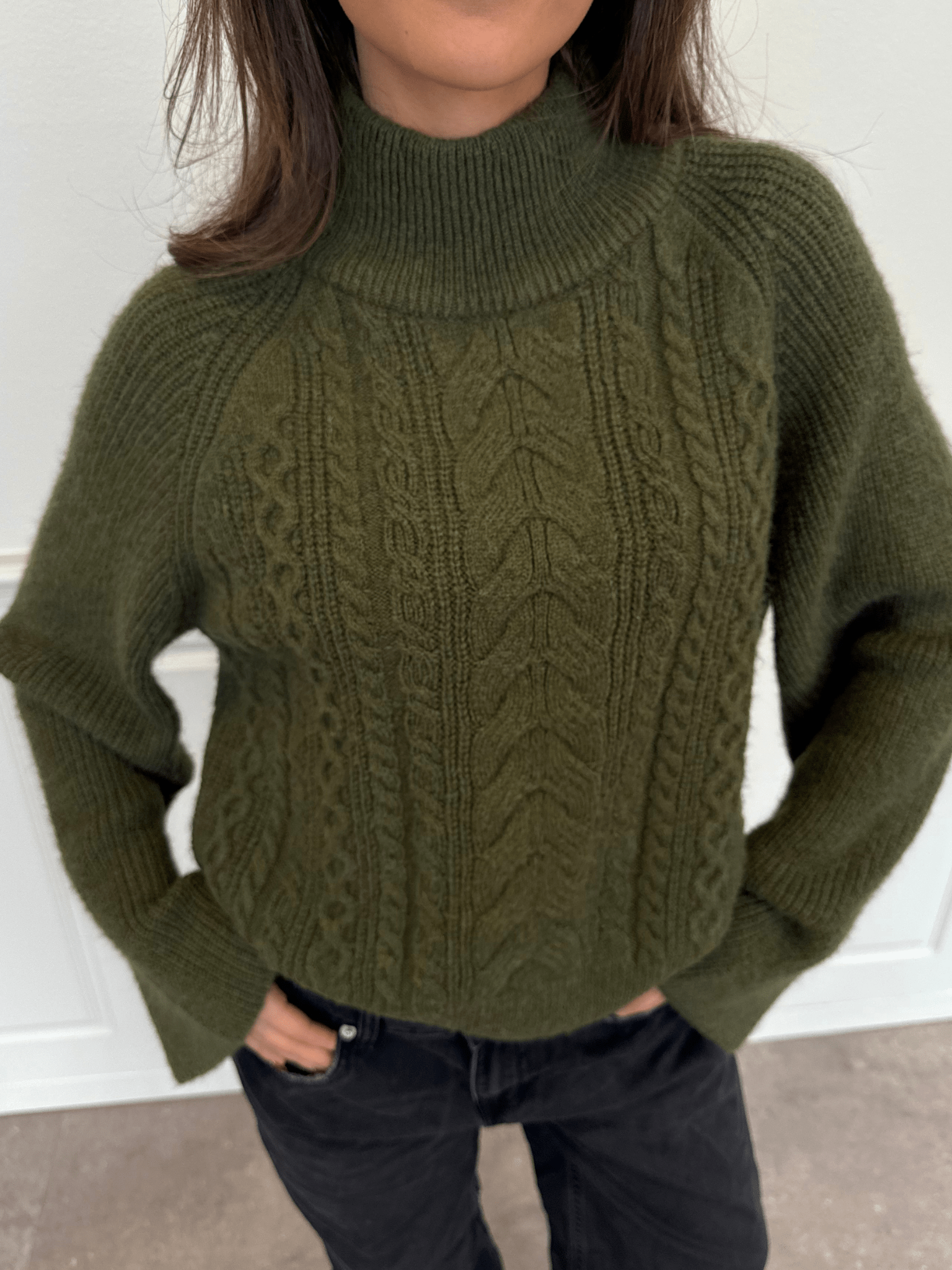 THERESA CABLE KNIT - GREEN