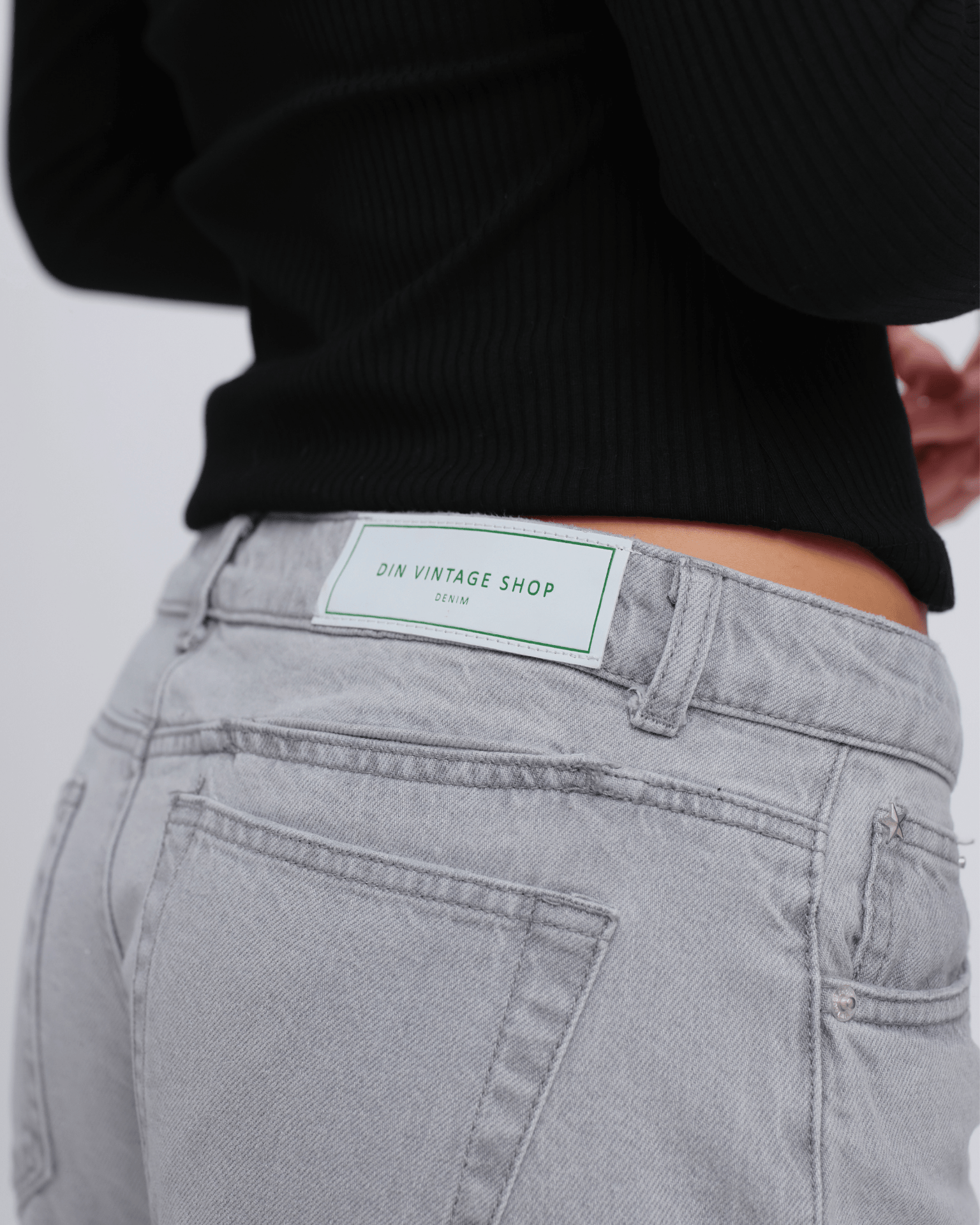 ESTHER JEANS - LIGHT GRAY
