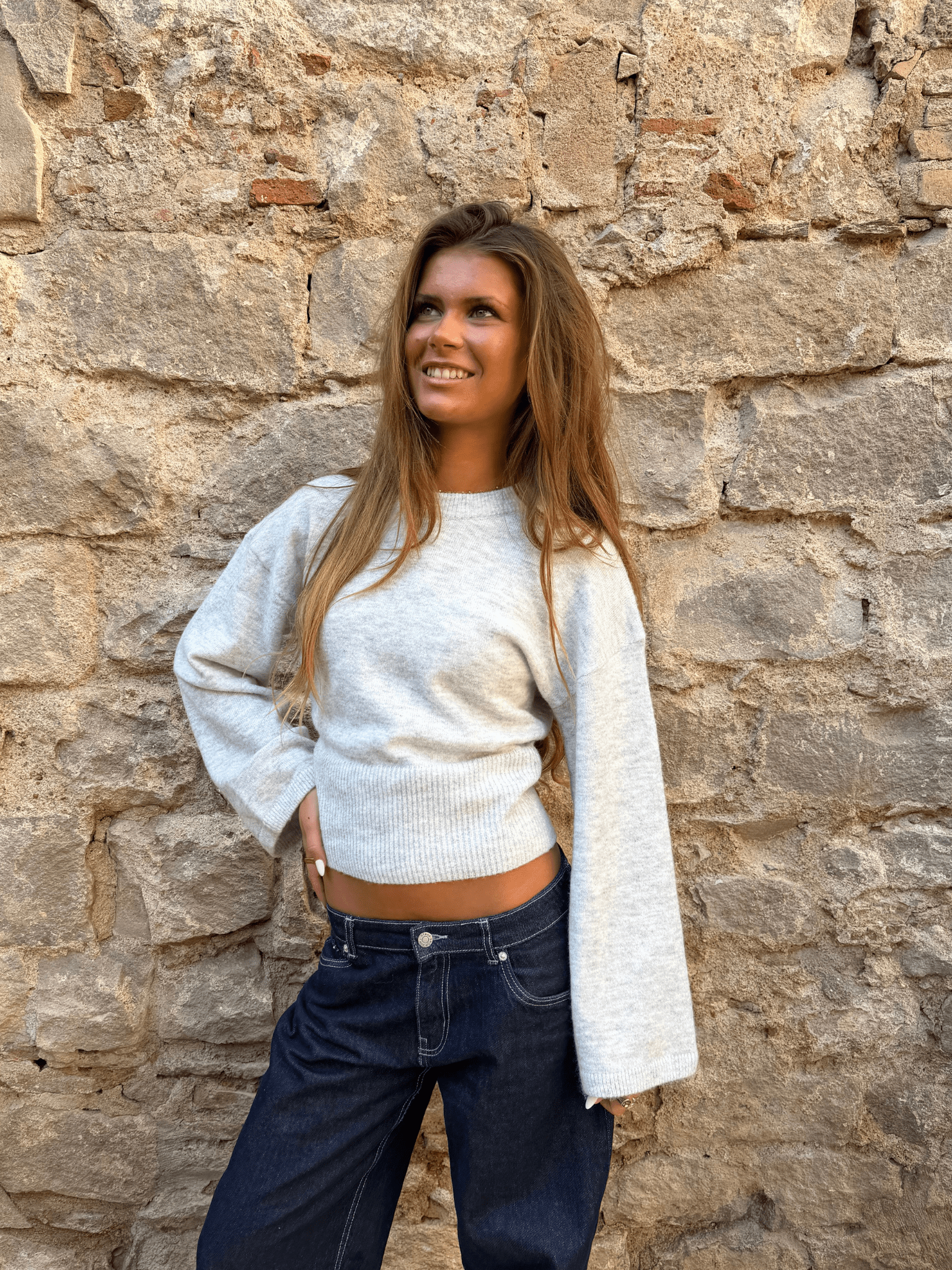 ELLEN ANGEL SLEEVE KNIT  - LT GREY
