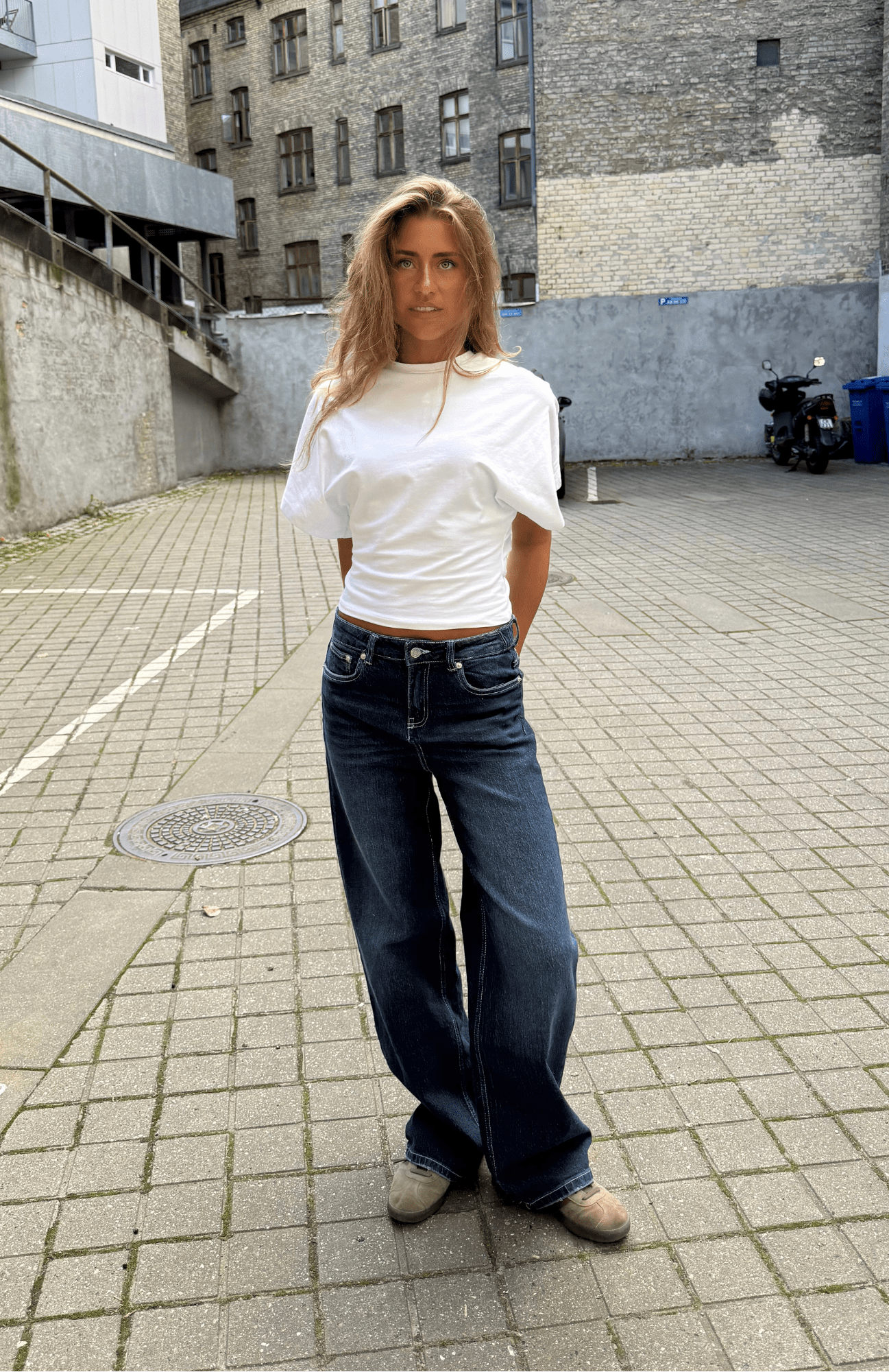 ALMA JEANS - DARK BLUE (MIDWAIST)