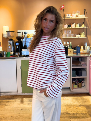 MYNTE STRIPE TEE - WHITE/WINE RED