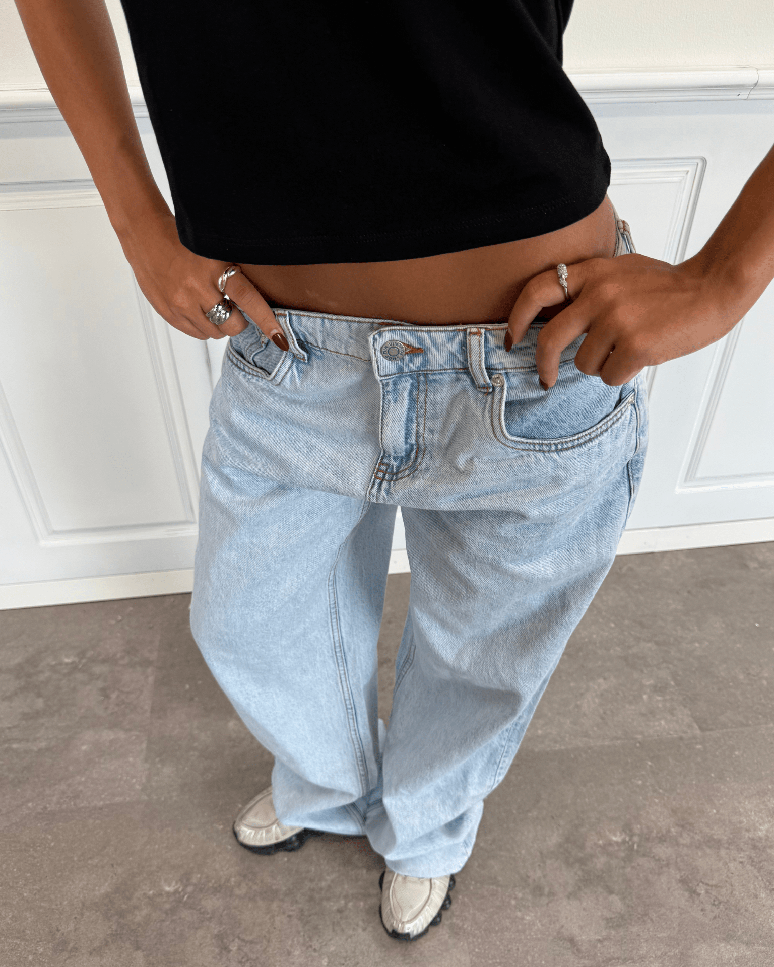 ESTHER JEANS - BRIGHT BLUE