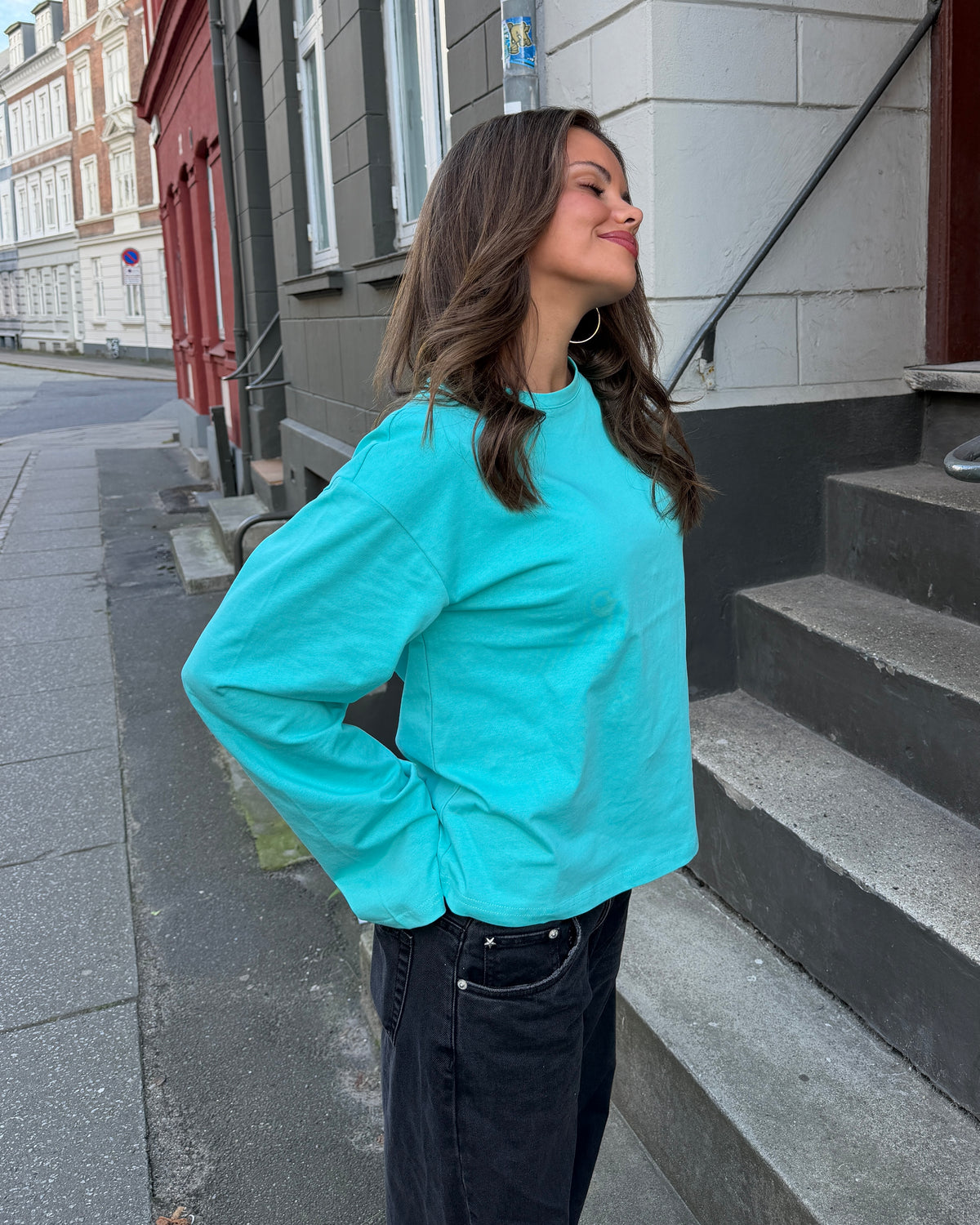MYNTE TEE - TURQUOISE