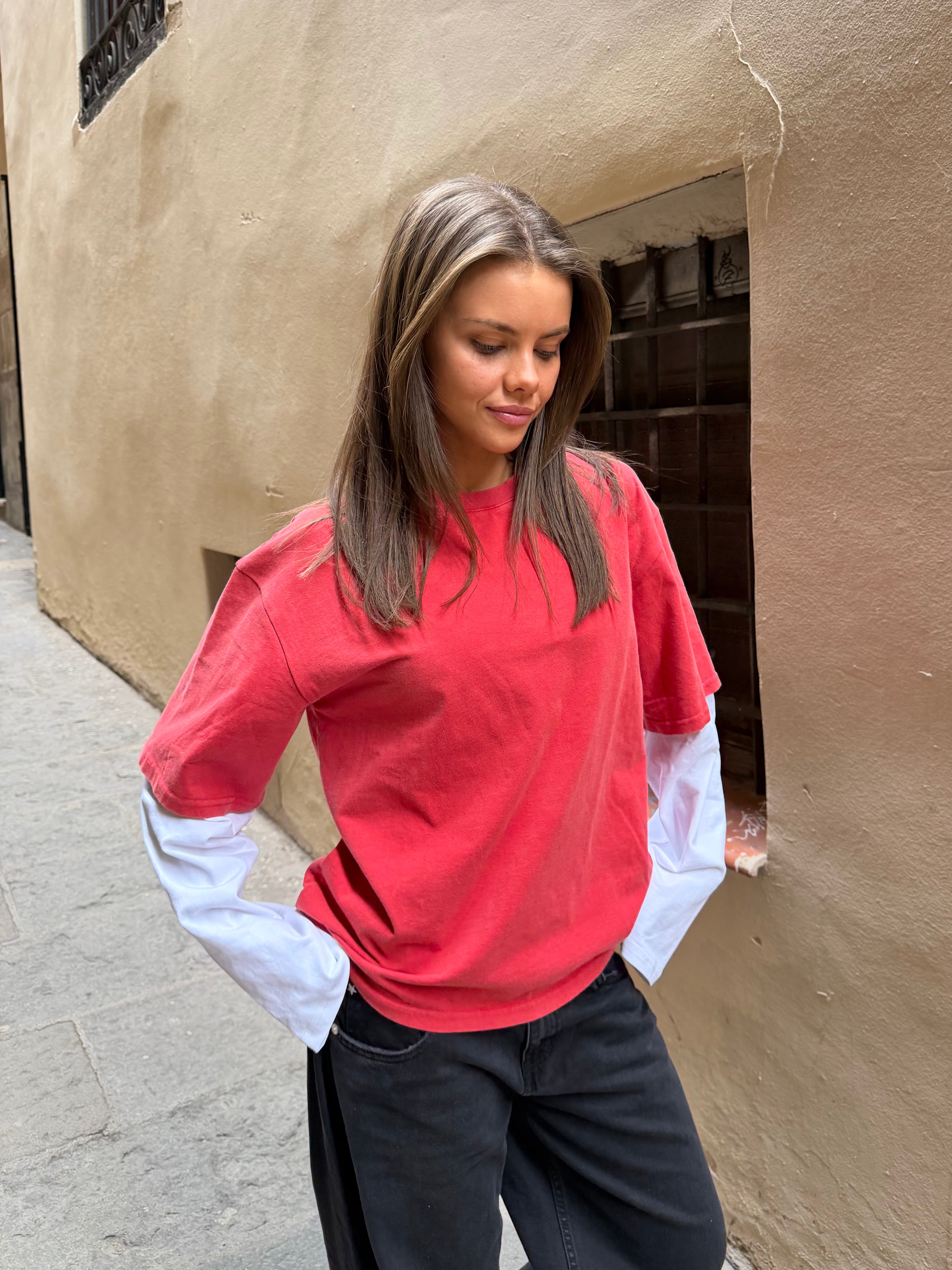 ALVIA LAYERED TEE - RED/WHITE