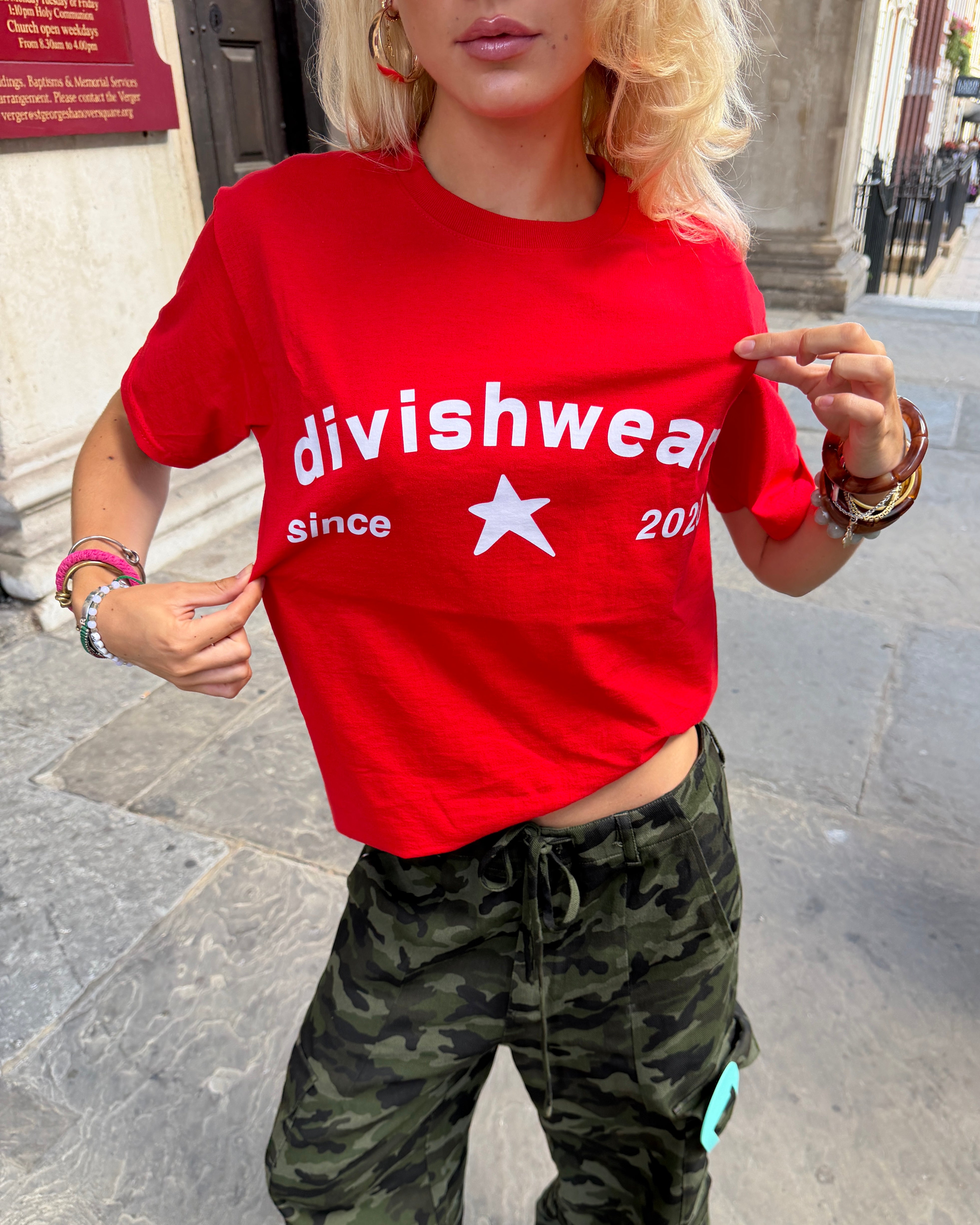 DAGMAR TEE - RED/WHITE