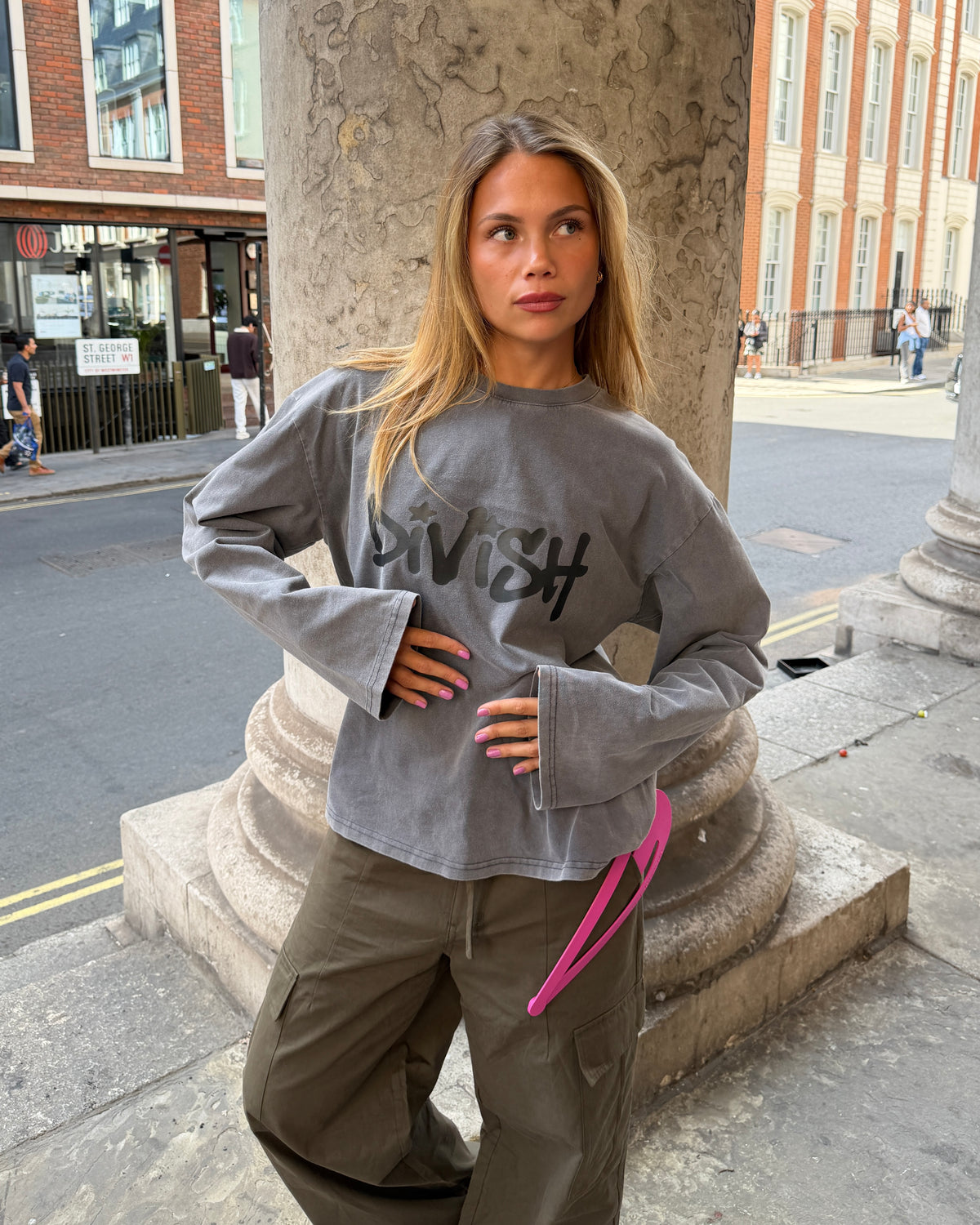 DUA LONG-SLEEVE TEE - GREY