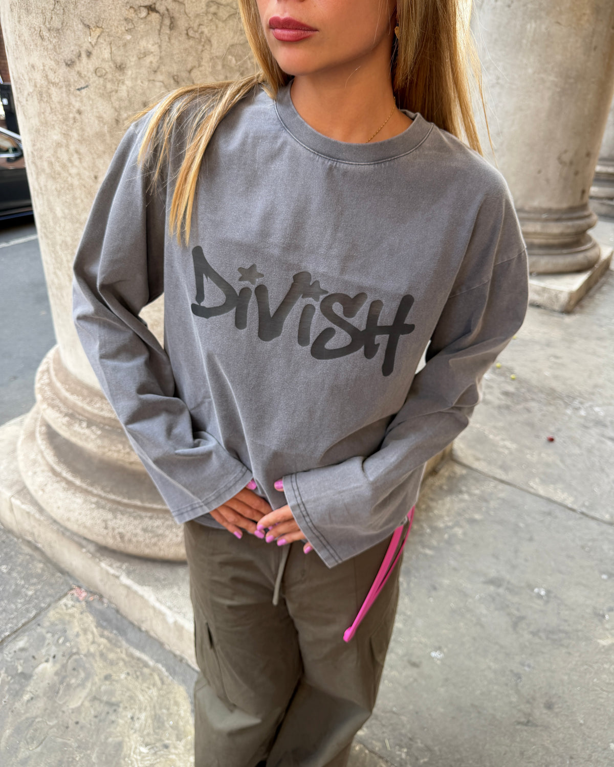 DUA LONG-SLEEVE TEE - GREY