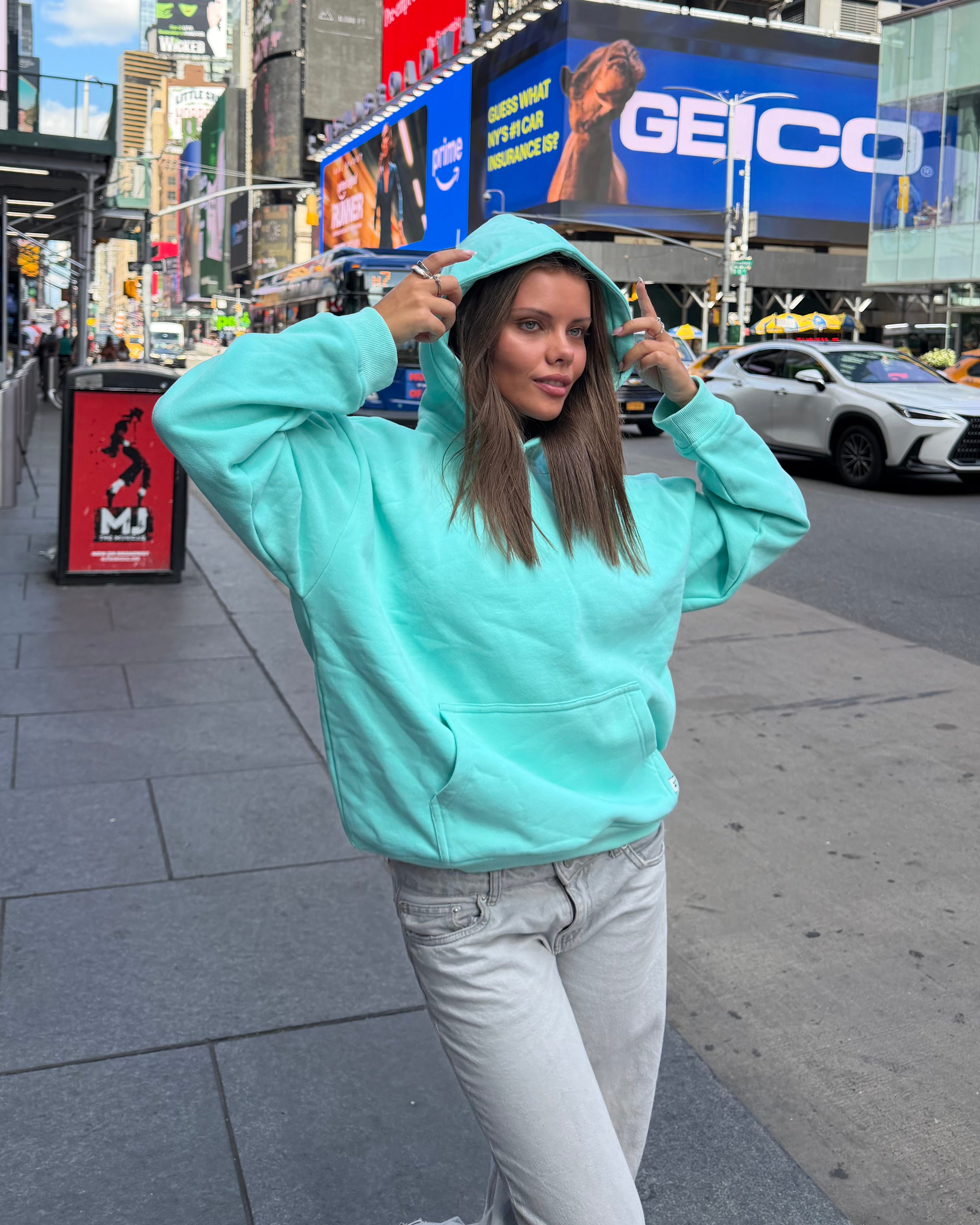 OVERSIZED HOODIE - TURQUOISE