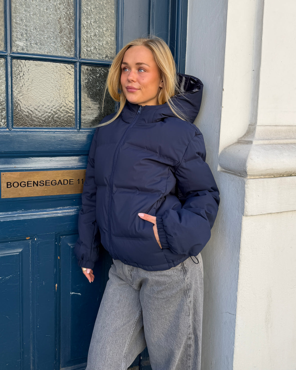 ALMA DOWN JACKET i navy – billede 1