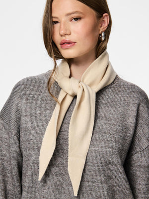 KOMMA TRIANGLE SCARF - WHITECAP GRAY