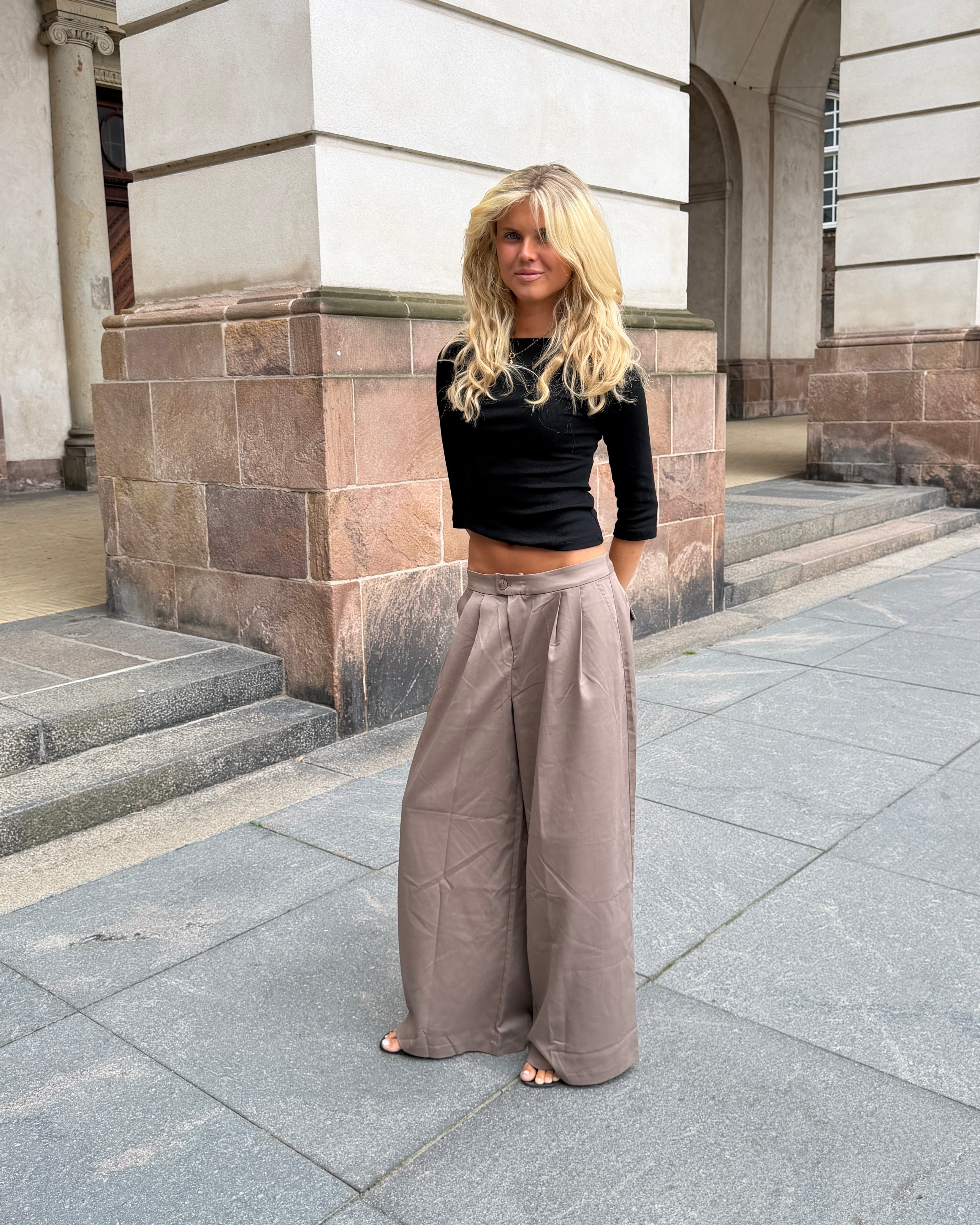 AGNES BAGGYSUIT PANT - LIGHT BROWN - Dinvintageshop