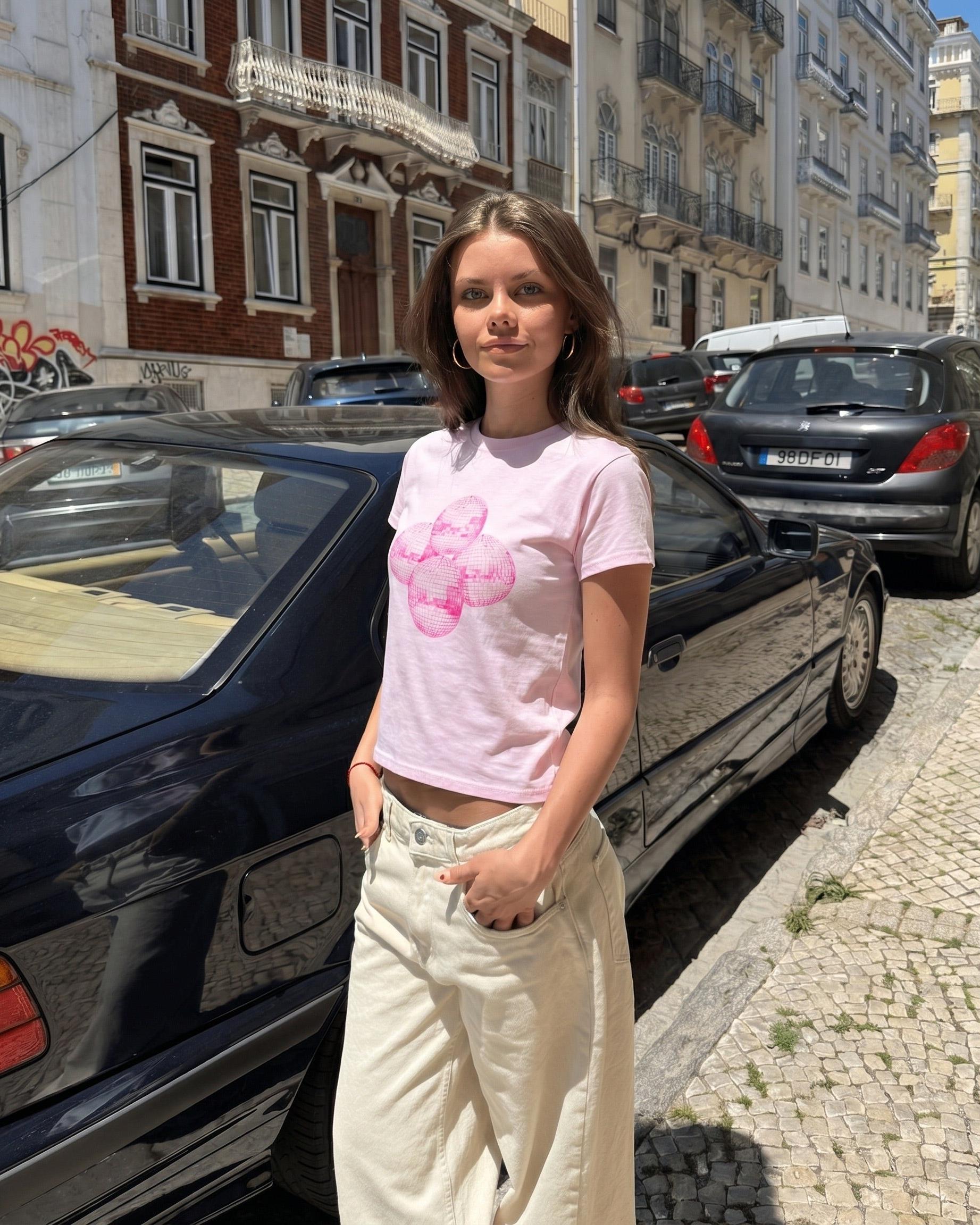 DISCO KUGLE (pink), BABY TEE - LYSERØD - Dinvintageshop