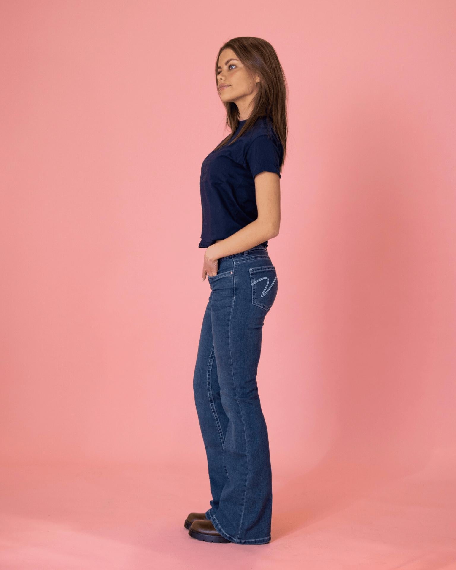 ERIKA LOW BOOTCUT JEANS - MID BLUE