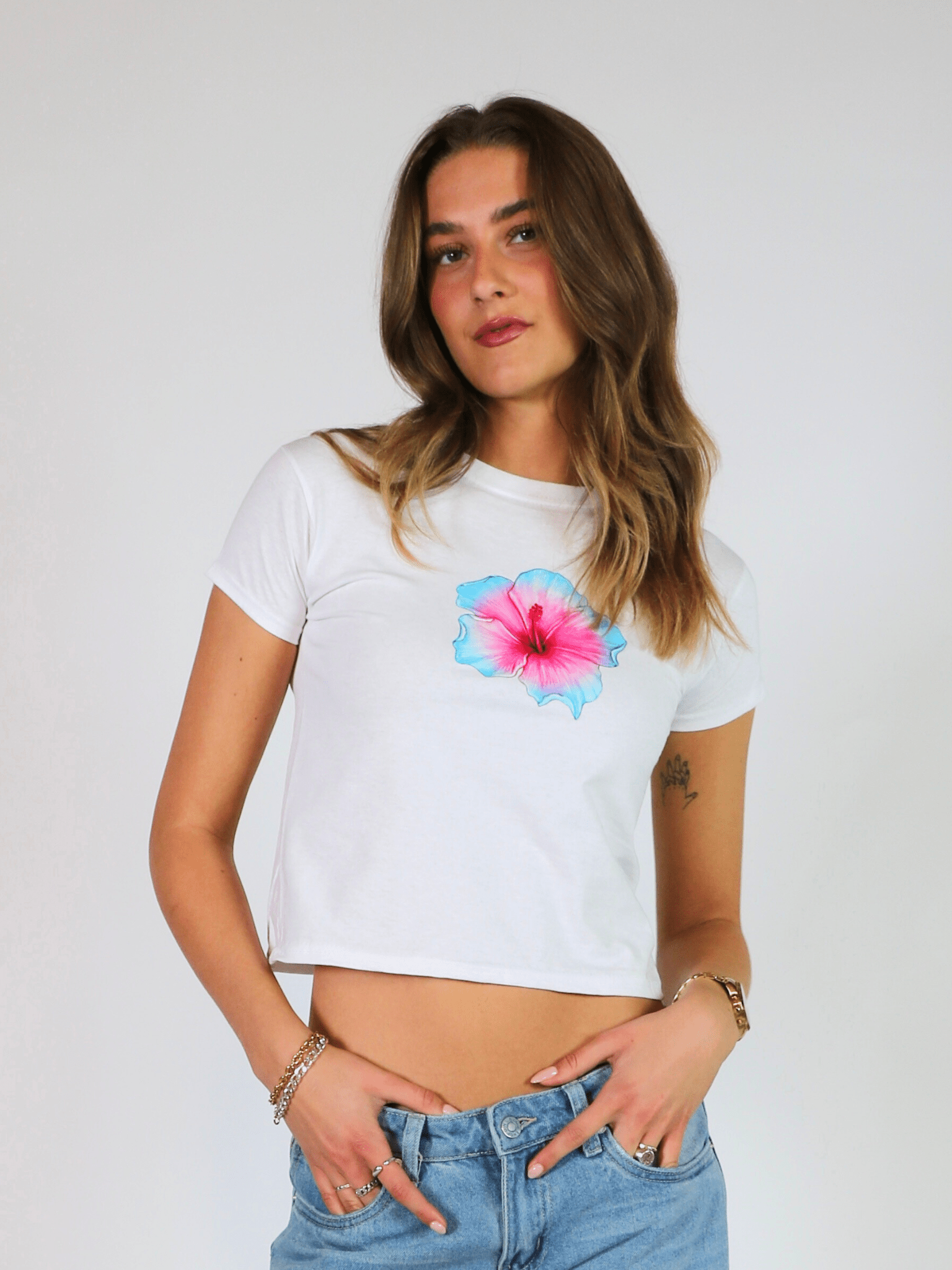 HAWAII (blå) BABY TEE - HVID - Dinvintageshop
