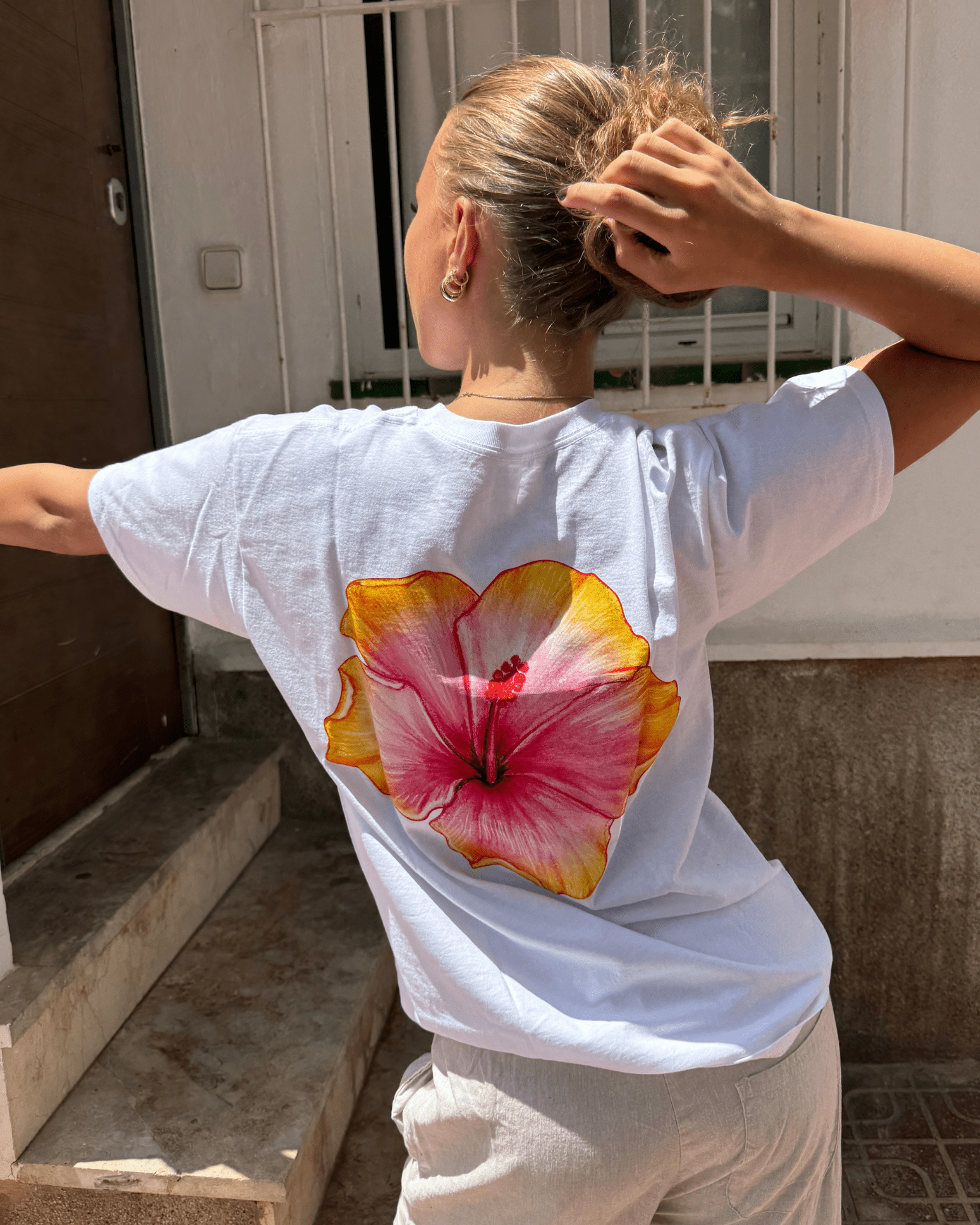 HAWAII (gul) UNISEX T-SHIRT (rygprint) - HVID - Dinvintageshop