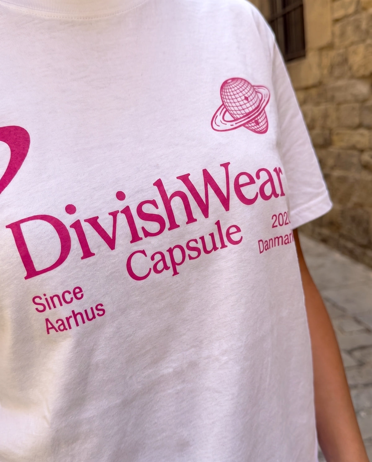 ALEA TEE - WHITE/PINK