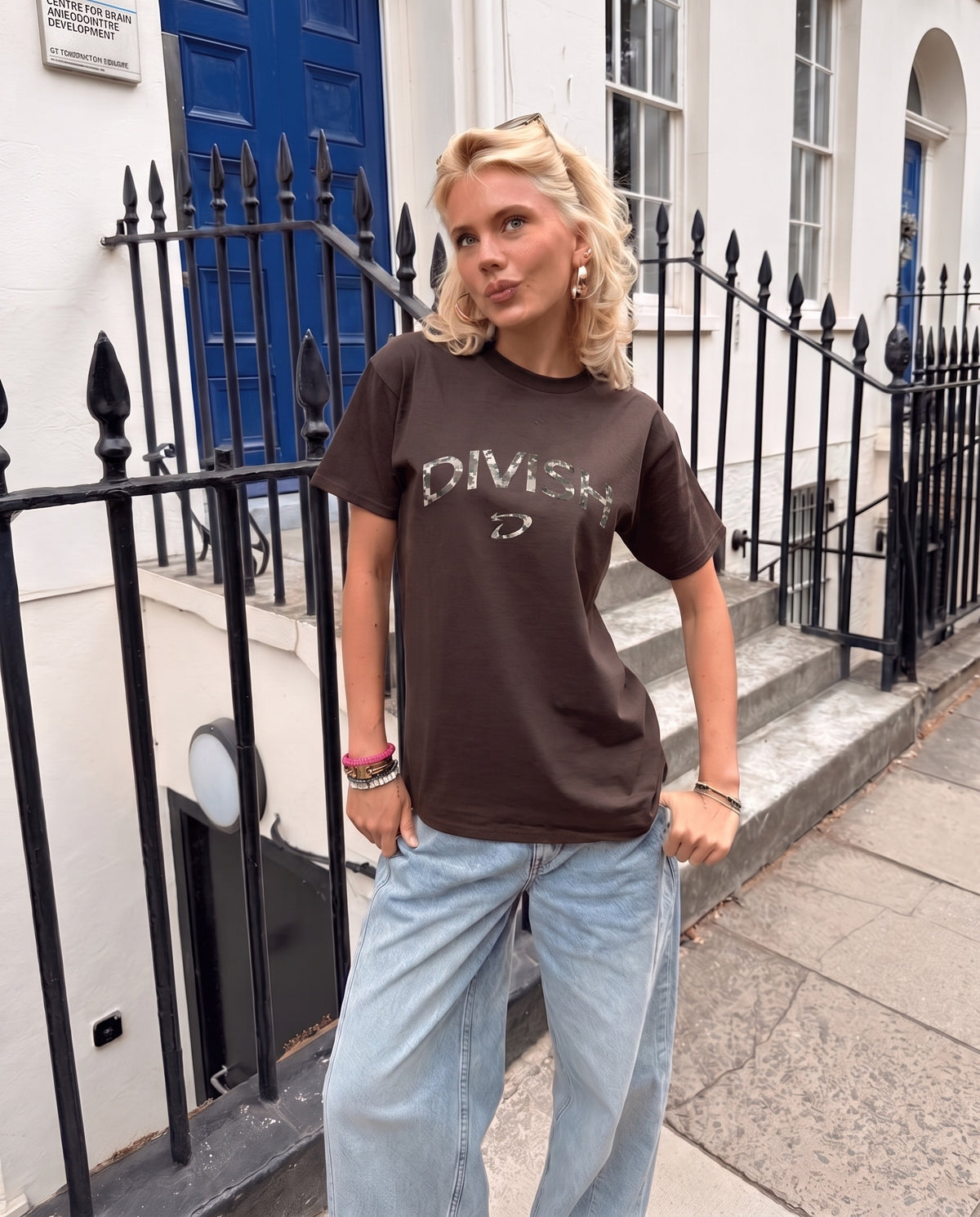DICTE TEE - BROWN - Dinvintageshop
