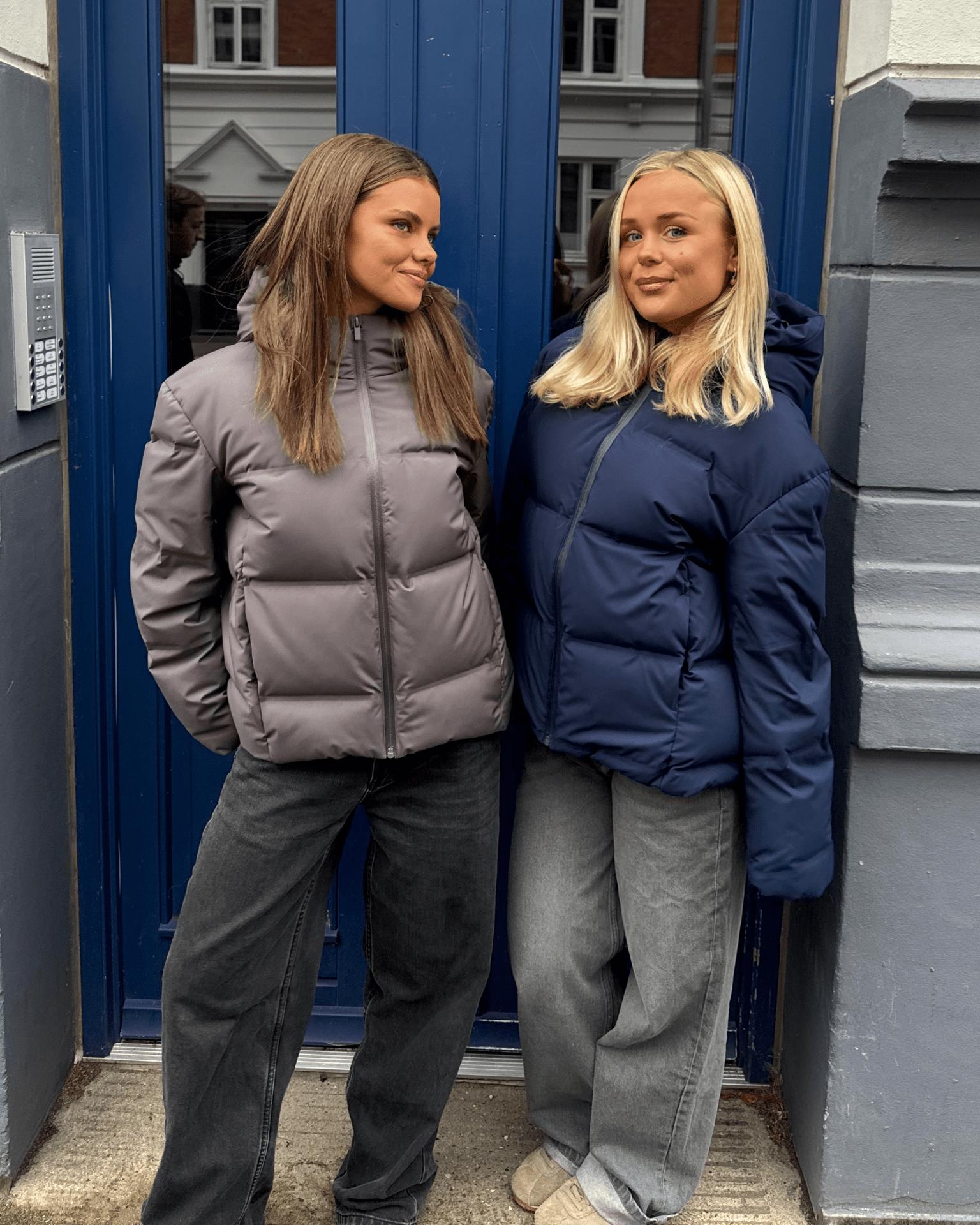 ISA DOWN JACKET - DARK GREY