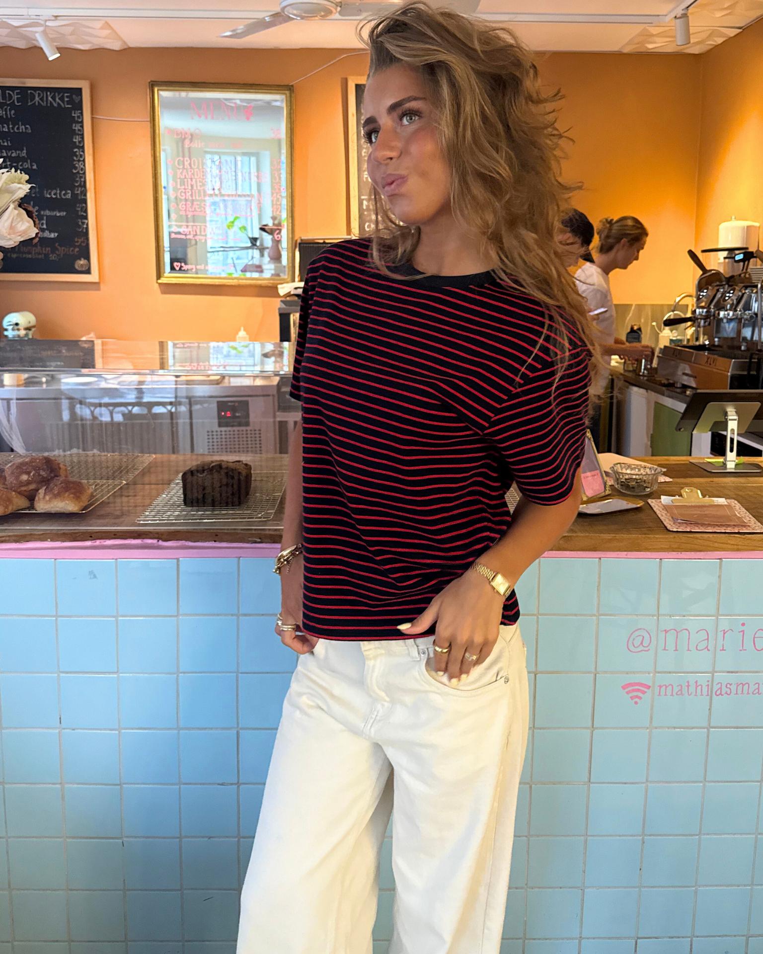 LYKKE STRIPE TEE - NAVY/RED