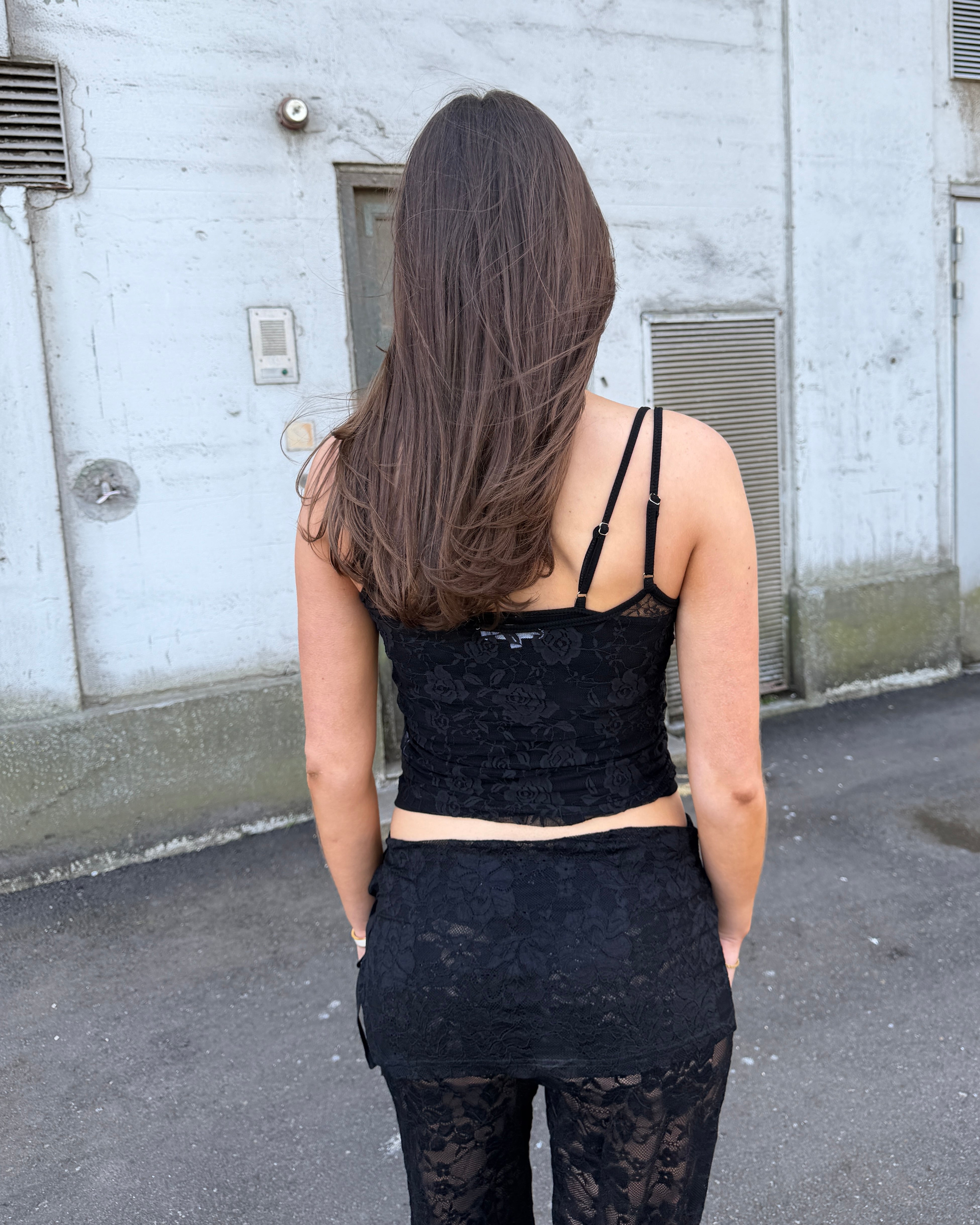 MALOU LACE TANK TOP - BLACK - Dinvintageshop