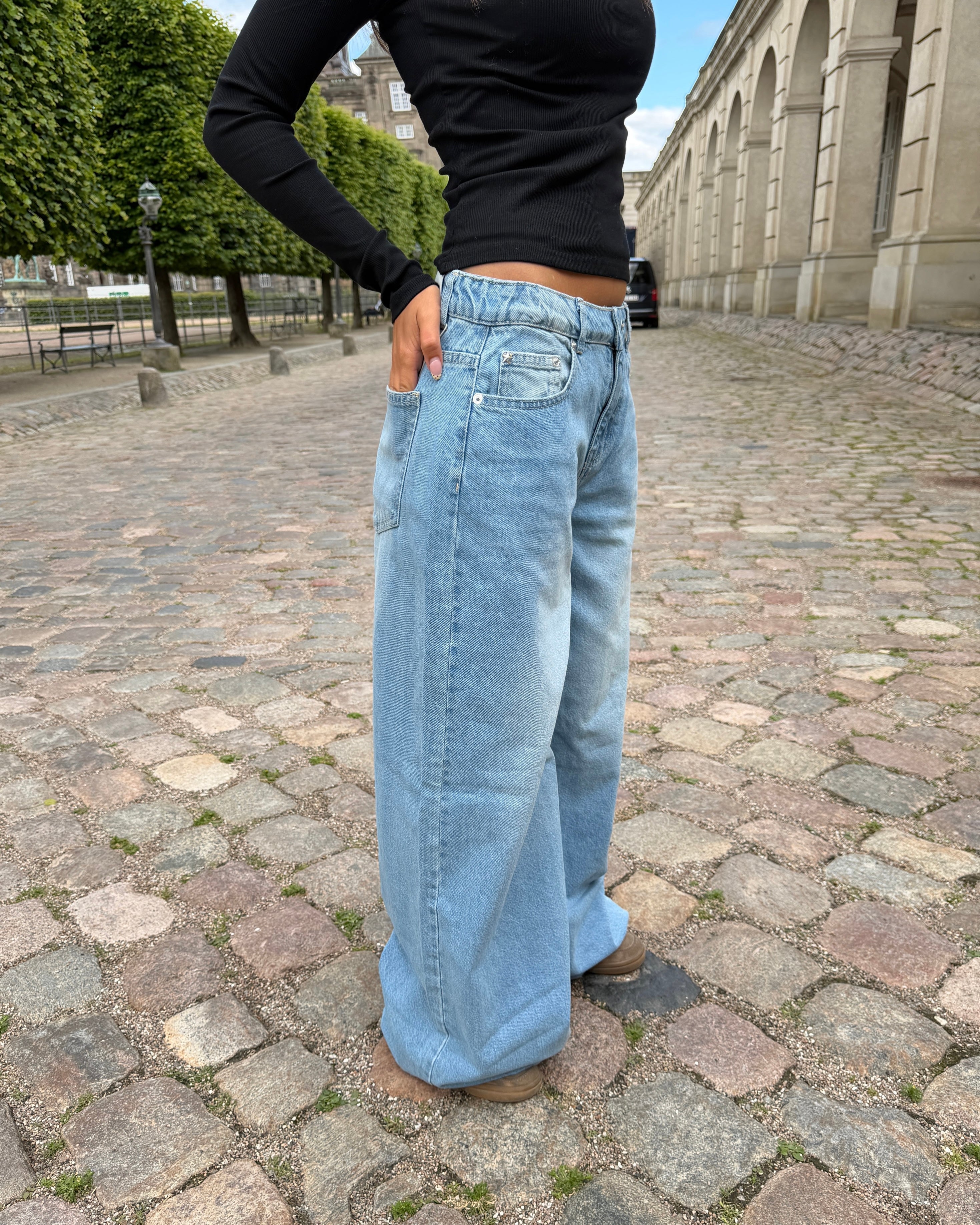 MARIE BAGGY JEANS - LIGHT BLUE
