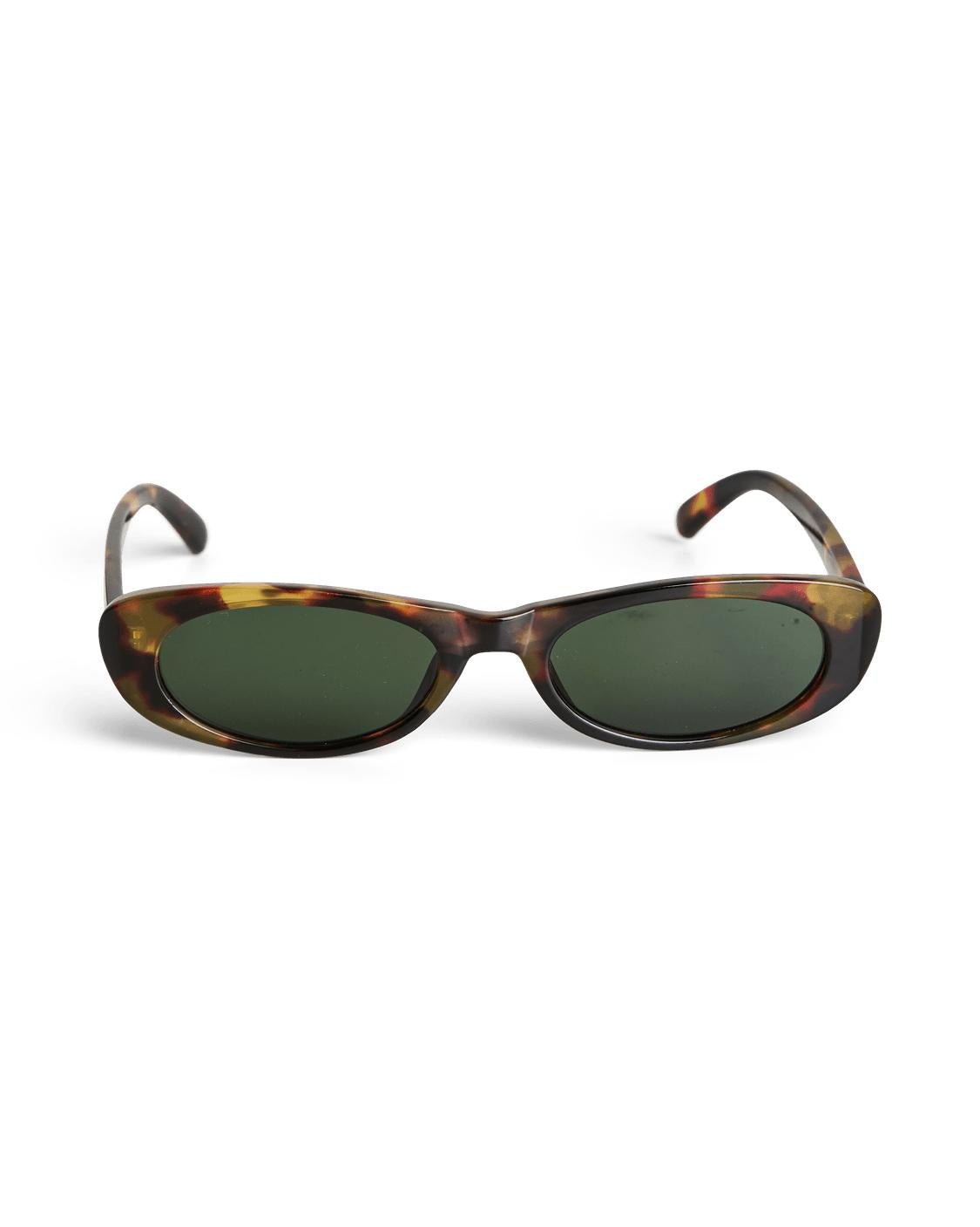 MILANIA SOLBRILLER - TURTLE/GREEN GLASS