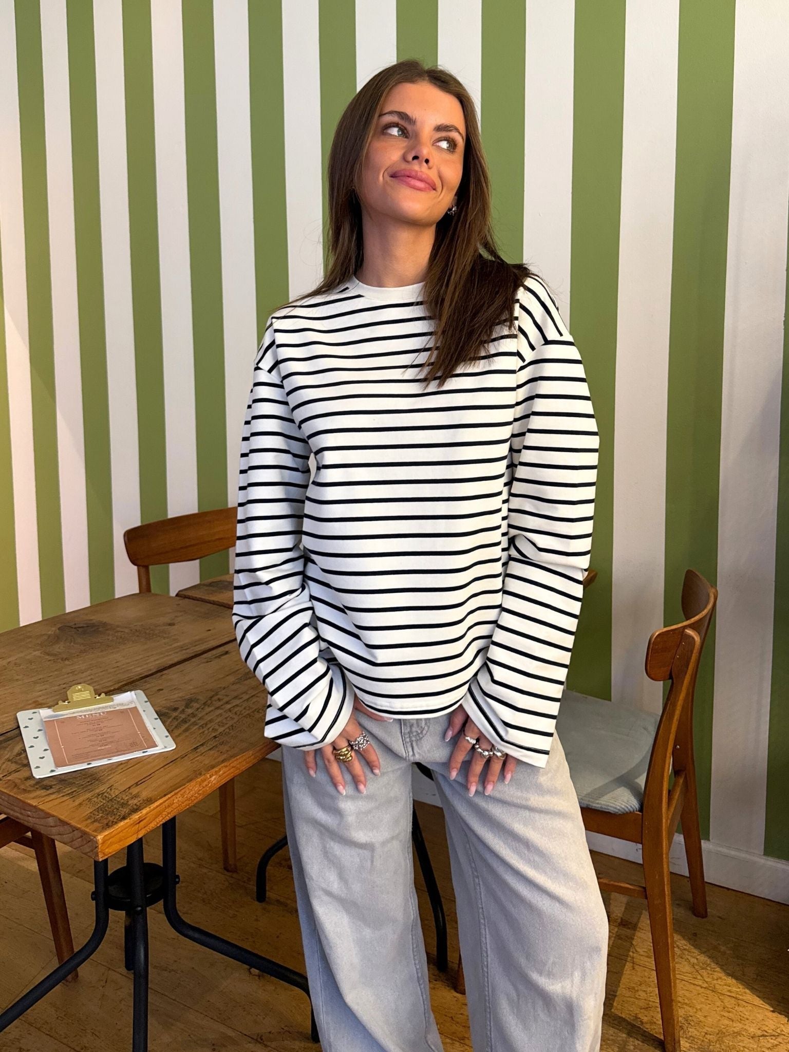 MYNTE STRIPE TEE - WHITE/NAVY - Dinvintageshop