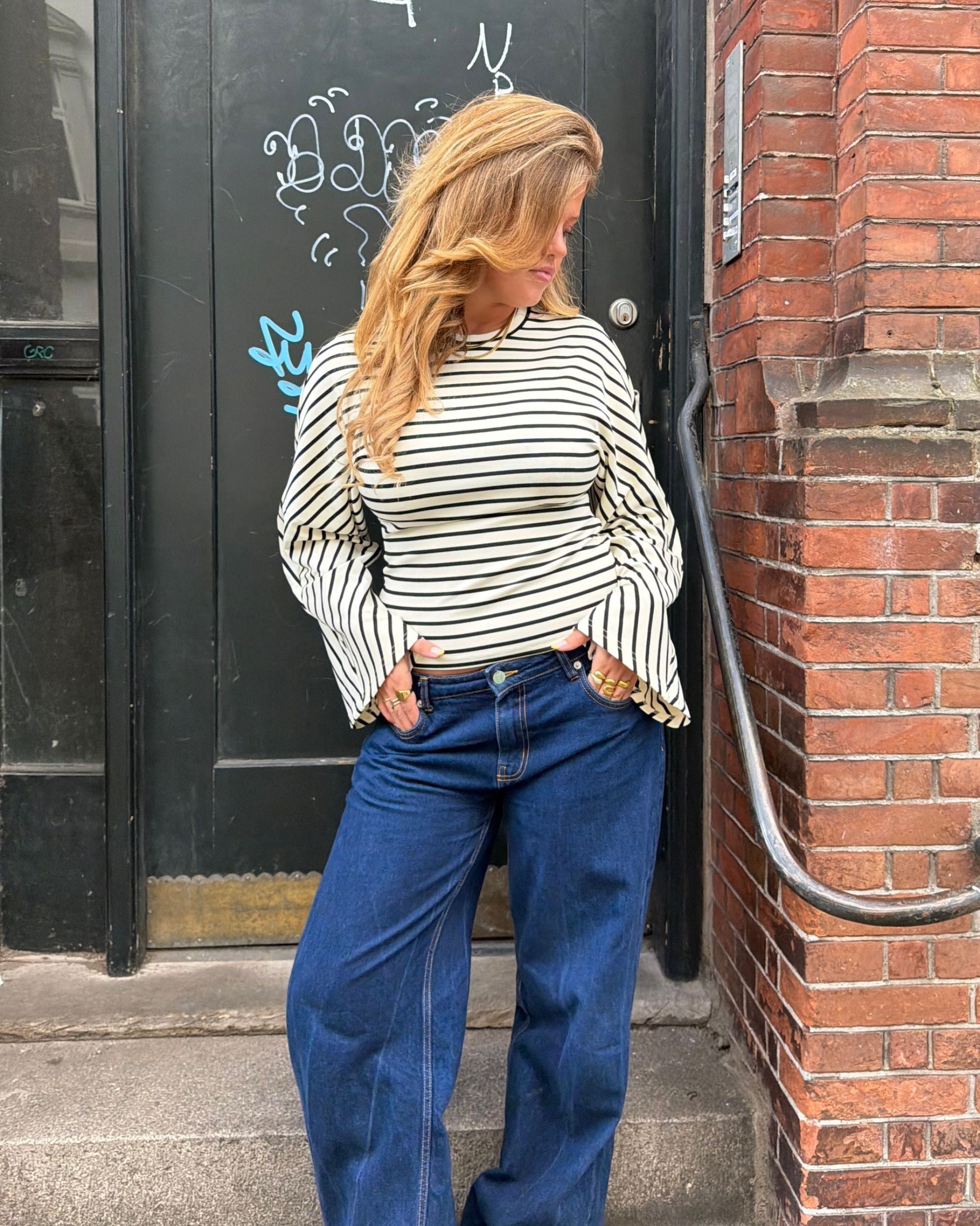 NALA STRIPE ANGEL TEE - OFFWHITE/BLACK - Dinvintageshop