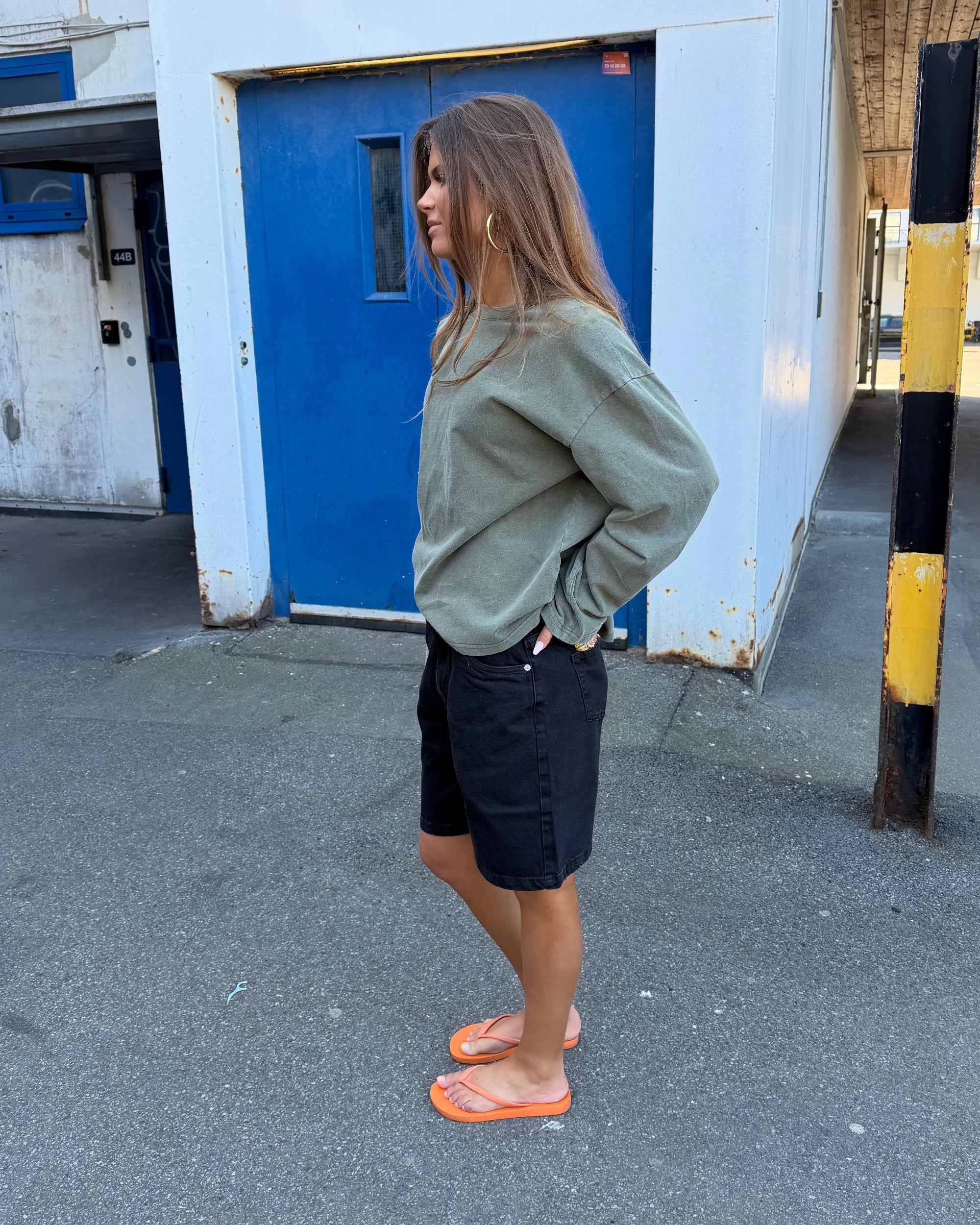 OLIVIA JORTS - BLACK - Dinvintageshop