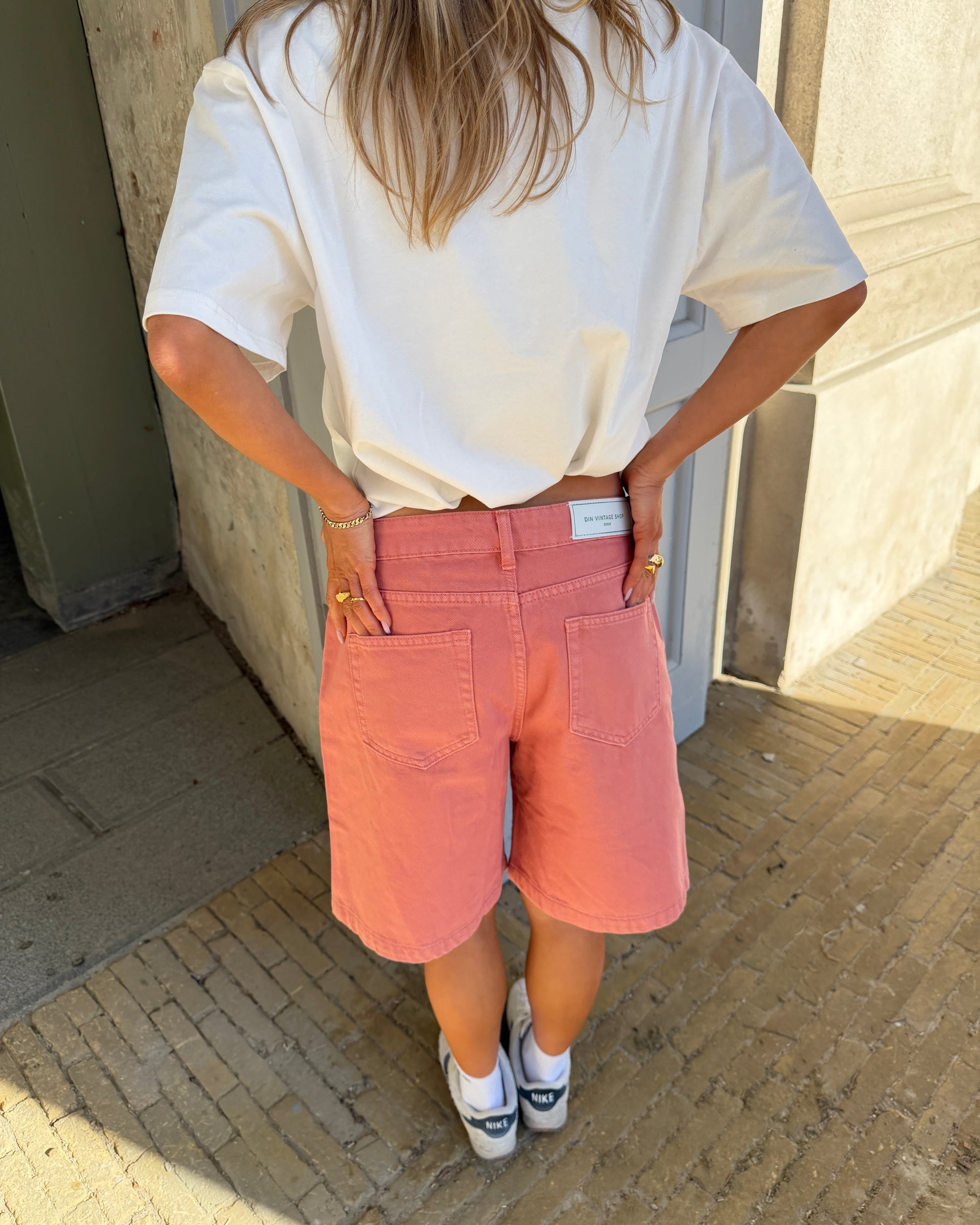 OLIVIA JORTS - CORAL - Dinvintageshop