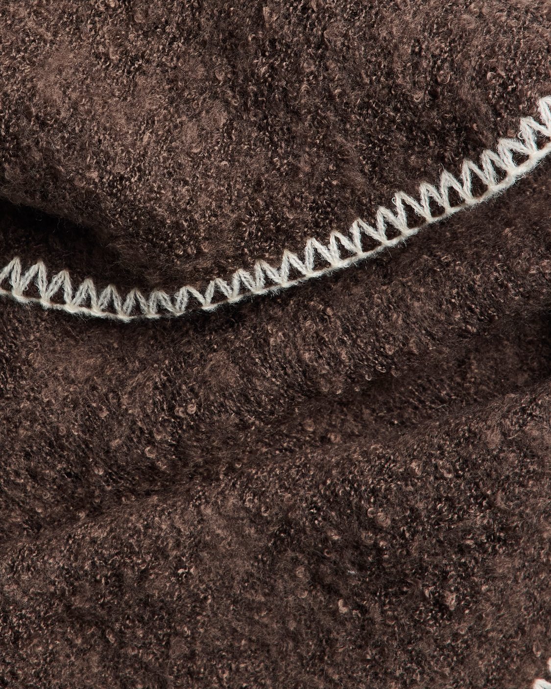 PYRON MINI SCARF - HOT FUDGE / CONTRAST STITCH