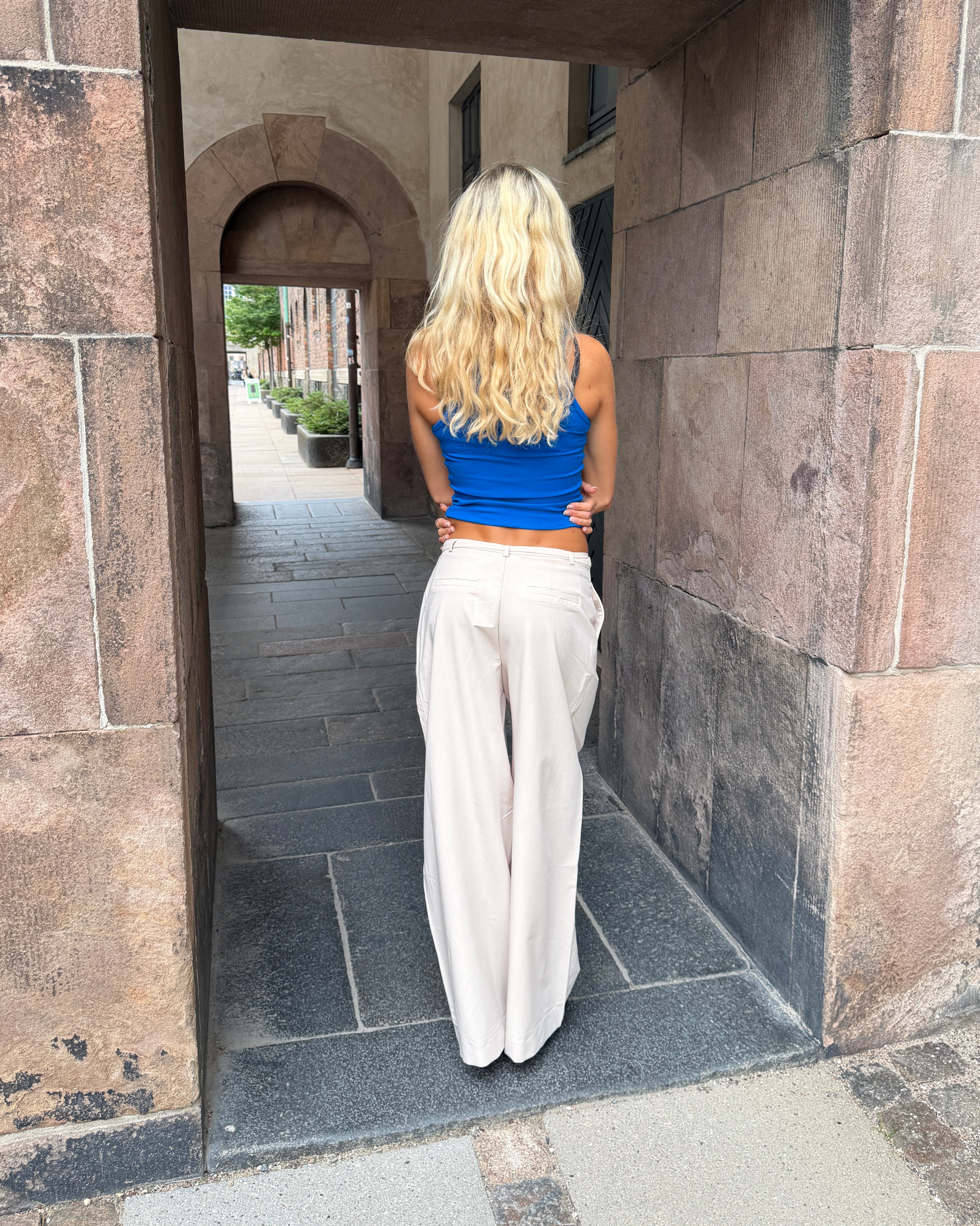SARAH BAGGY SUIT PANT - SAND - Dinvintageshop