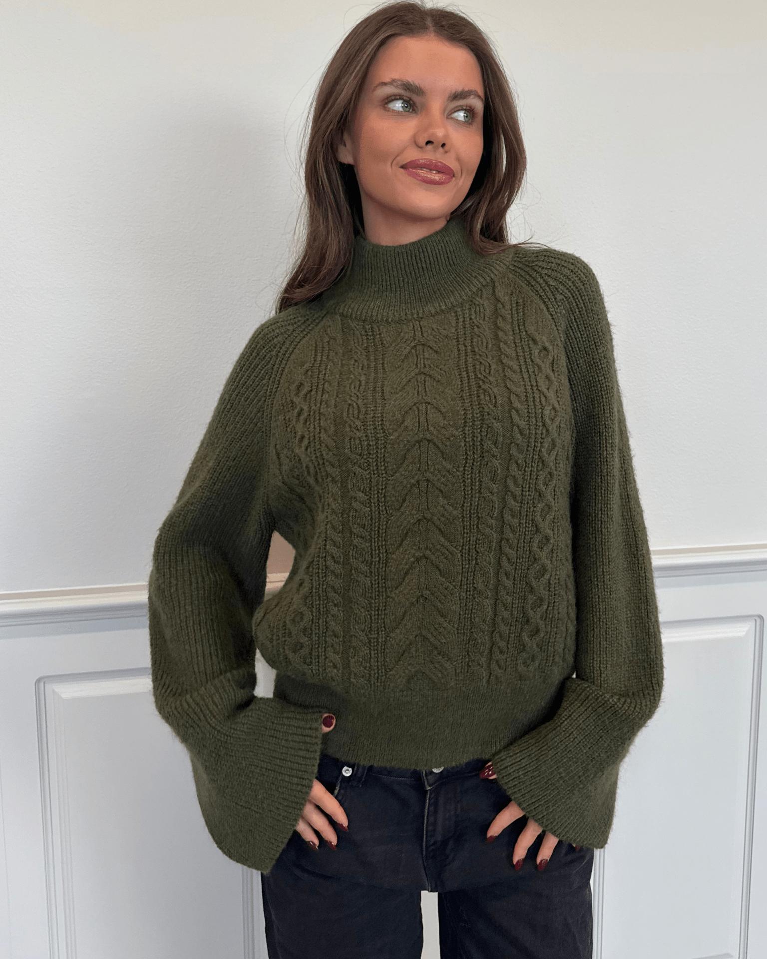 THERESA CABLE KNIT - GREEN