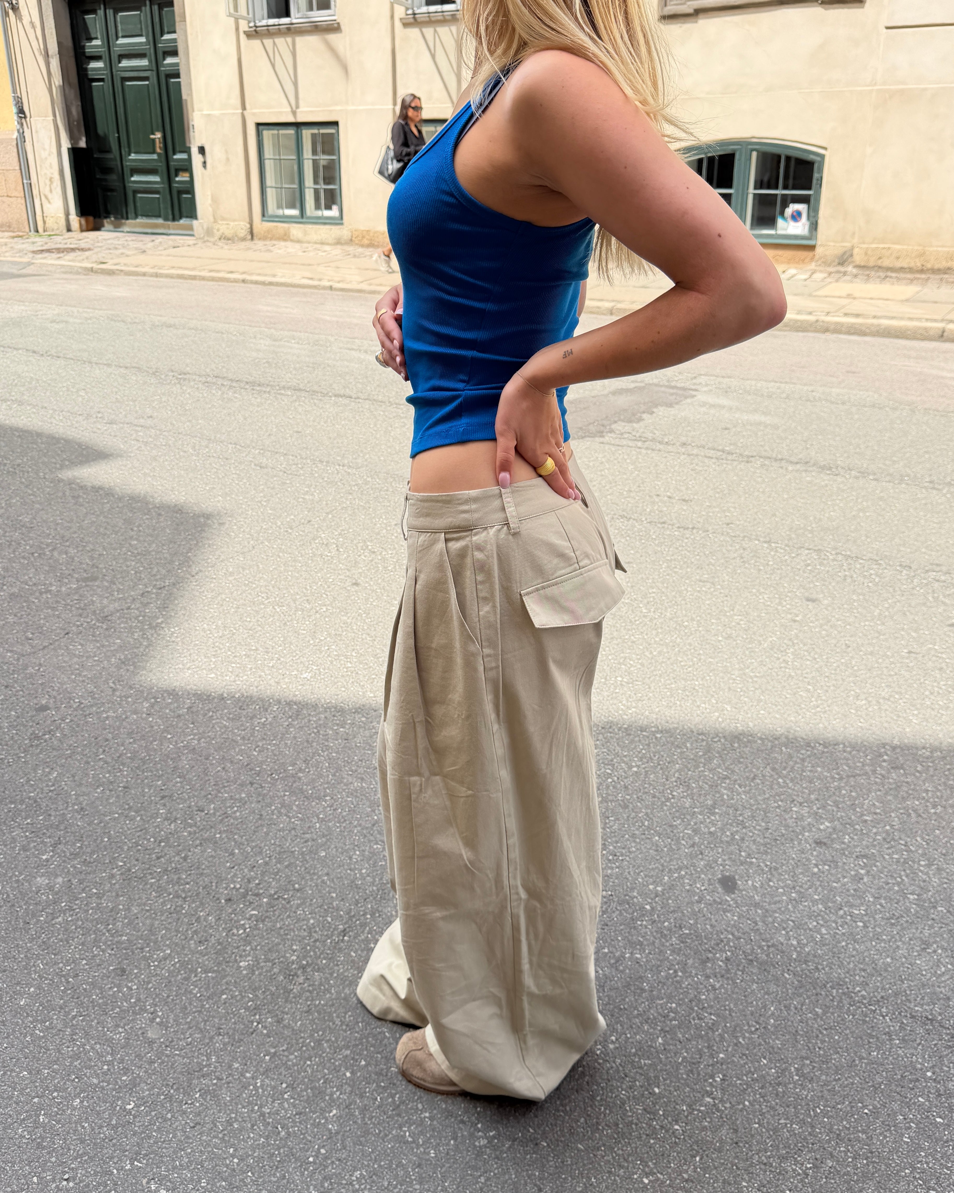 VICTORIA BAGGY PANT - SAND - Dinvintageshop